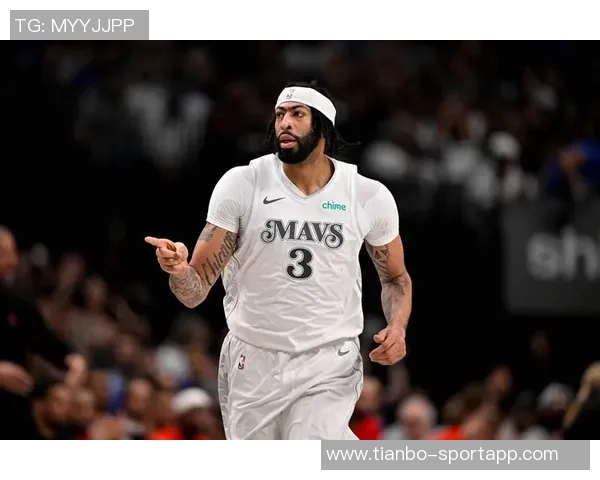 保罗谈球队训练营表现强调互信是成功的关键因素