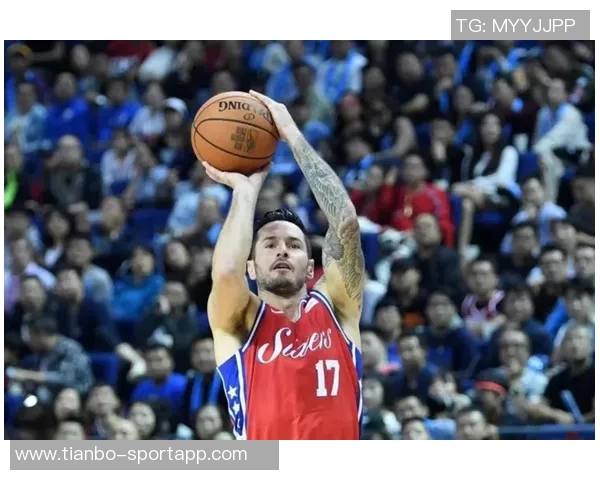 杜克队史三人单赛季多次35分布泽尔雷迪克成就辉煌